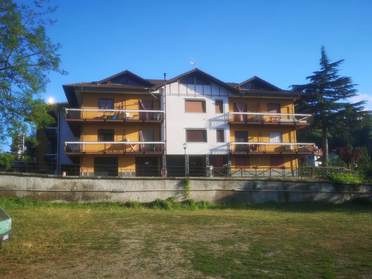 Una Finestra Sul Verde Sassello Exteriör bild